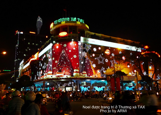 Lung linh Sai Gon đêm Noel
