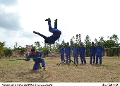 Trên thao trường võ thuật của khối tự vệ cơ quan, xí nghiệp.